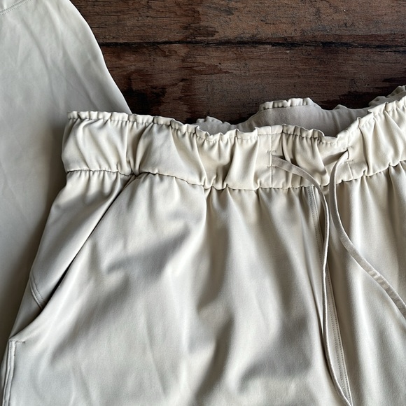 Lululemon stretch high rise‎ joggers sz 8 - Picture 3 of 8